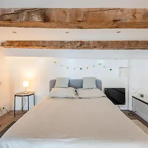 loft-tout-quip-au-cur-cot-du-vieux-port.fr-provencehotel.com/